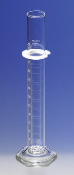 Pyrex&#174; graduated cylinder, single metric scale, white enamel graduations volume 500&#160;mL