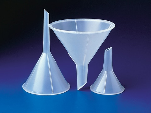 Scienceware&#174; heavy-duty lab-type polypropylene funnel capacity 480&#160;mL