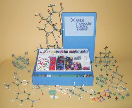 Cochranes molecular models orbit, large set